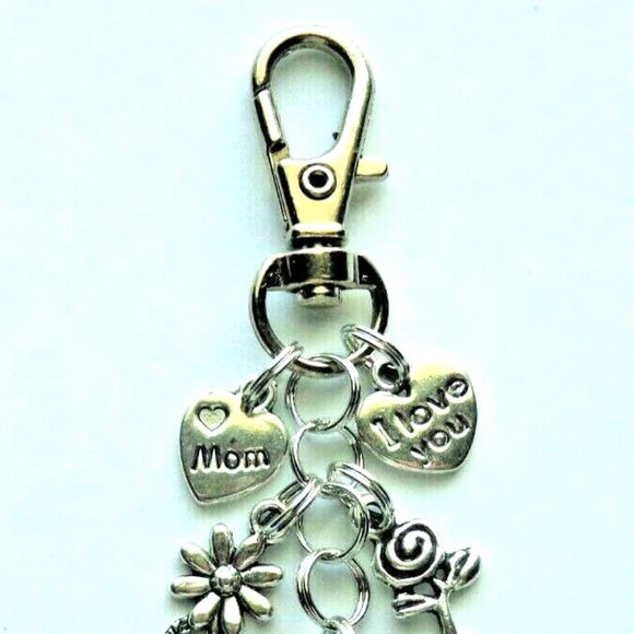 NWT Mom Mother Silver Purse Charm Key Chain Ring Engraved Heart Love Mama Floral - Picture 4 of 6